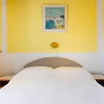 Fontana 3*