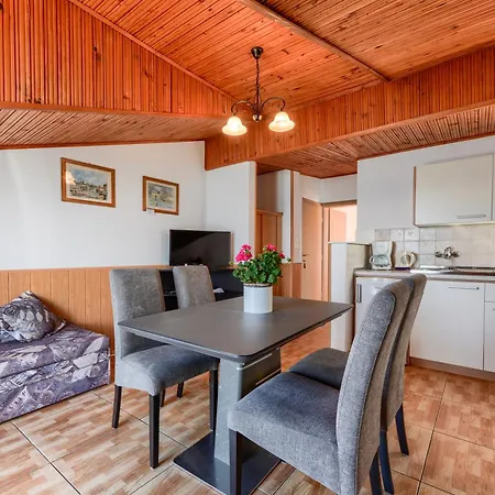 Fontana Pensionat Starigrad Paklenica