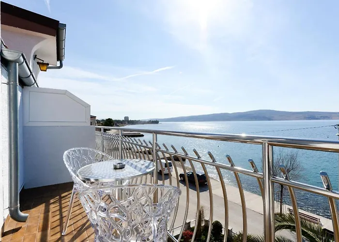 Fontana Starigrad Paklenica