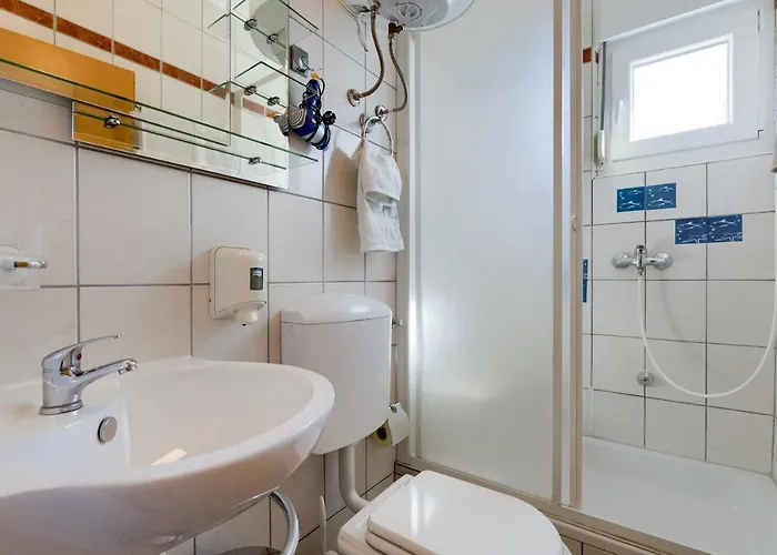 Fontana 3* Starigrad Paklenica