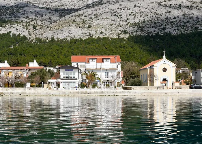 Fontana Starigrad Paklenica