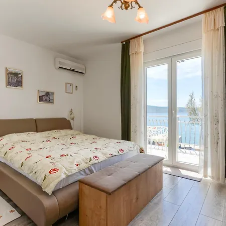 Fontana Guest house Starigrad Paklenica