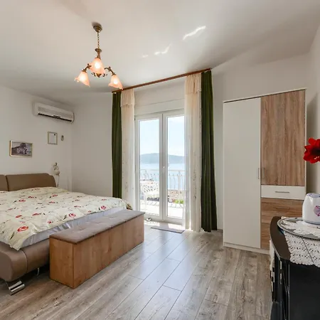 Guest house Fontana Starigrad Paklenica