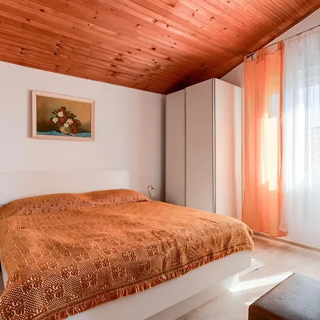 Fontana Guest house